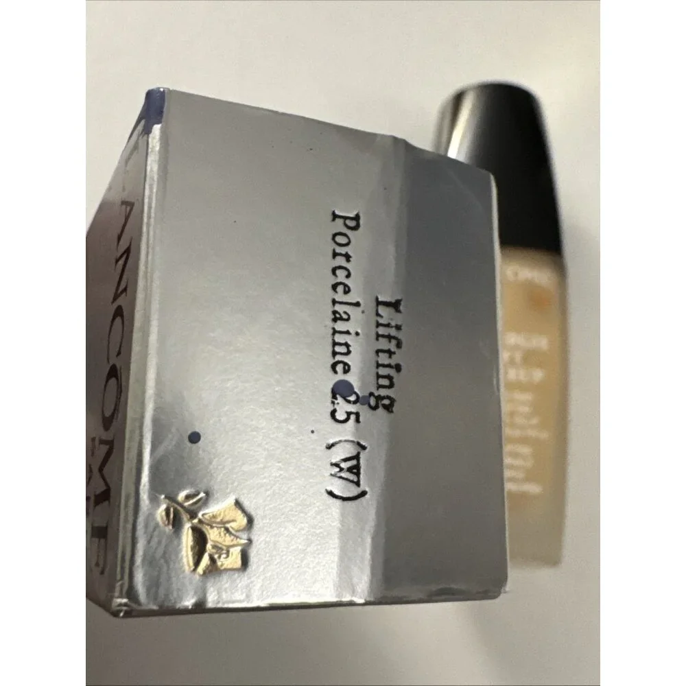Lancome Renergie Lift Makeup 230 Porcelaine 40 (W) SPF 20 1oz/30ml BV13
